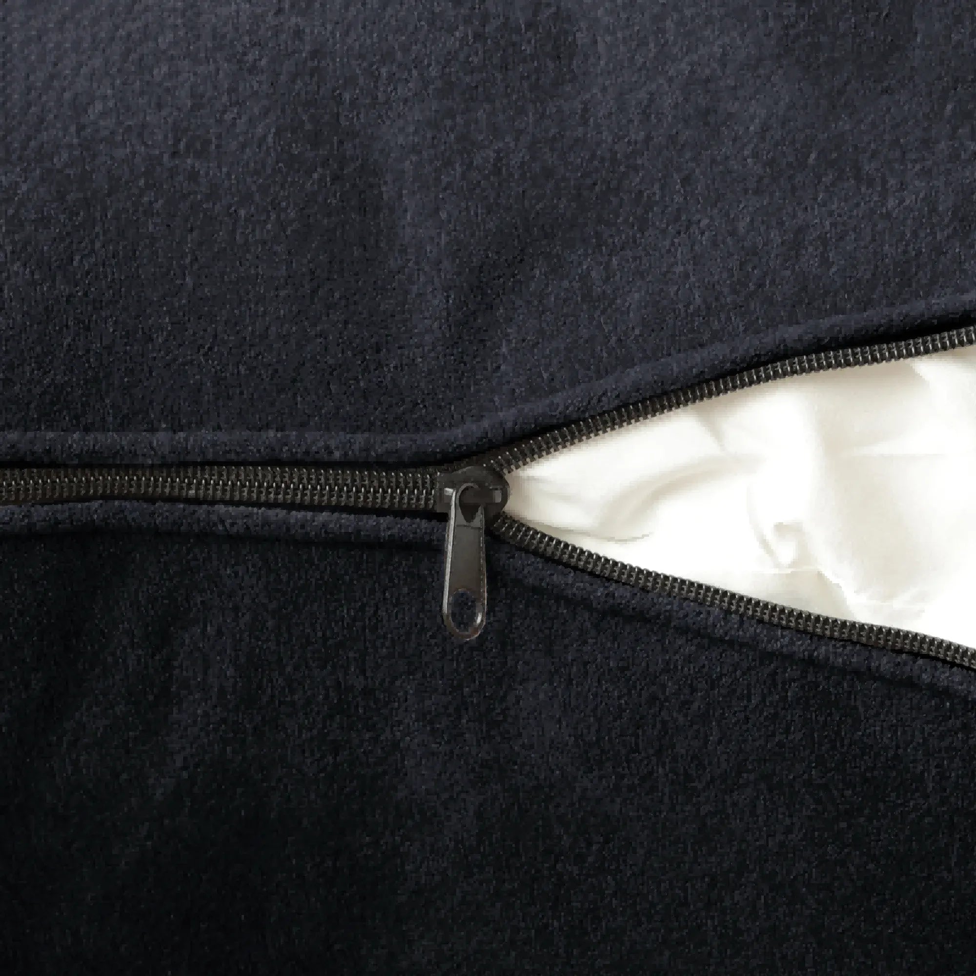 2-Seater Modular Loveseat in Velvet