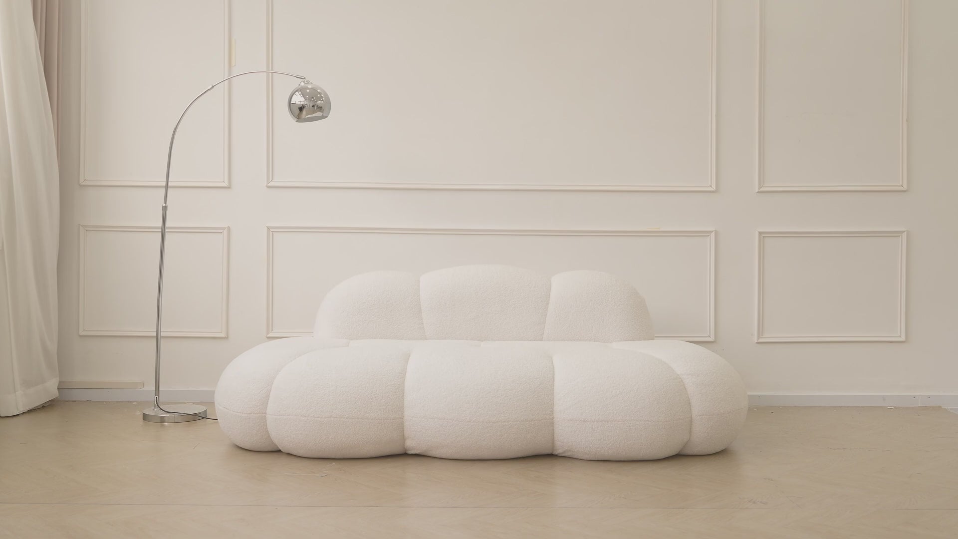 Load video: Video of how to assemble the sofa